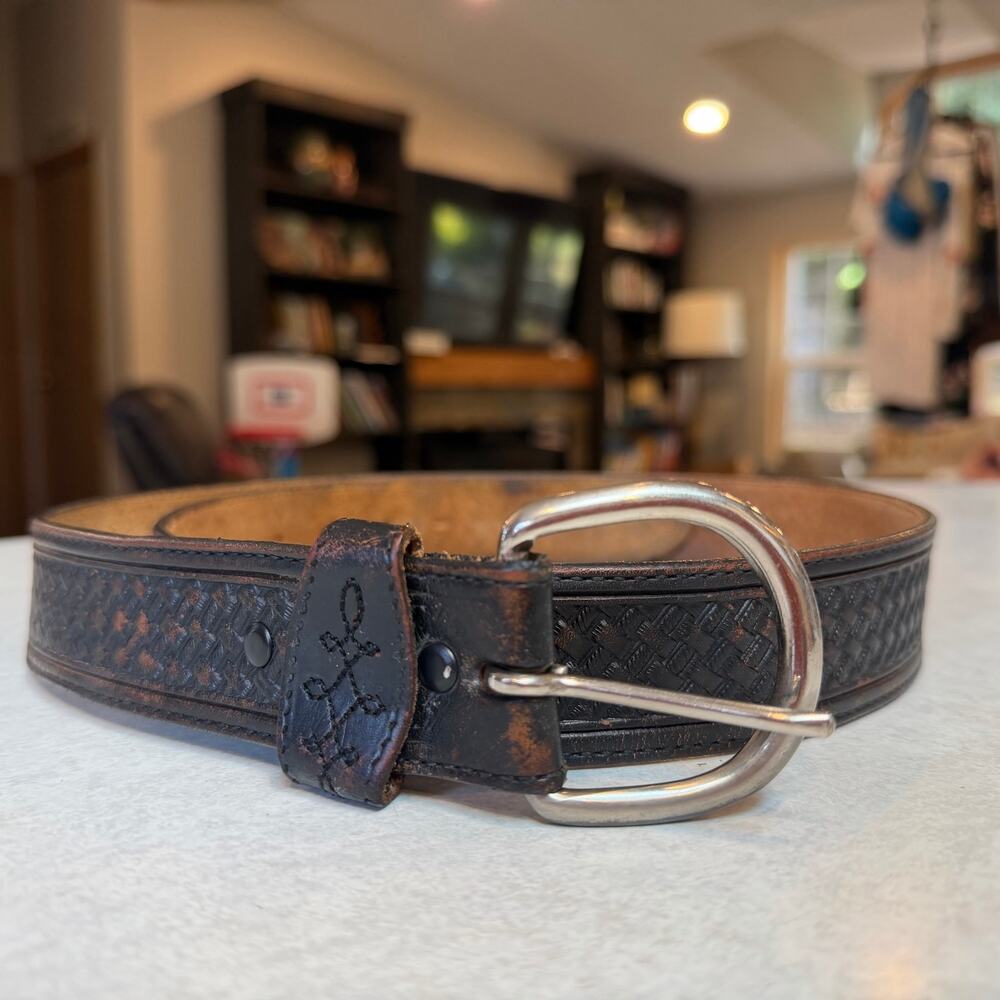 Vintage Basketweave Tooled Leather Belt Made in USA Western Workwear size 44